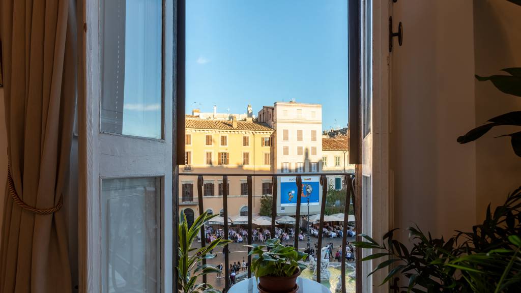 Amelie-Suite-Navona-Roma-CORL4120-HDR Amelie-Suite-Navona-Roma-CORL4120-HDR